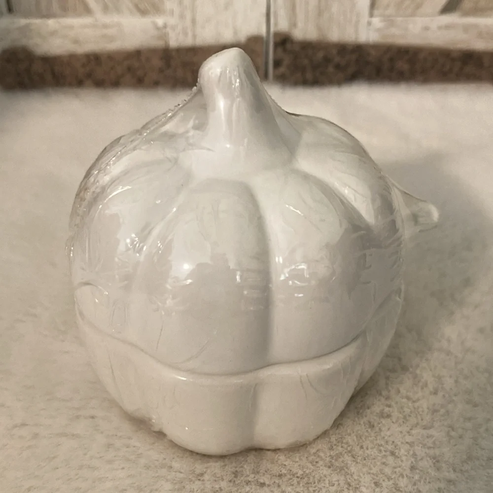 Target BP Fall 2022 Pumpkin Shaped Sugar Bowl with Spoon